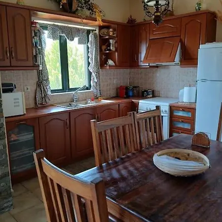 πράσινη βίλα, Green Villa